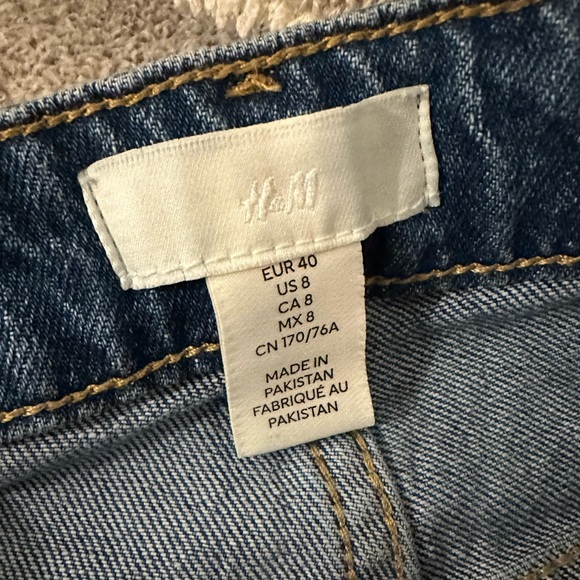 H&M High Rise Jeans - Picture 3 of 4
